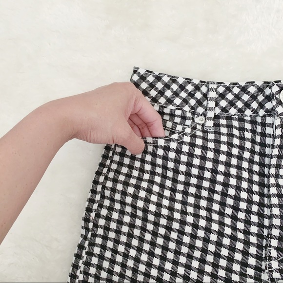 FOREVER 21 Gingham Denim Shorts - Picture 4 of 6